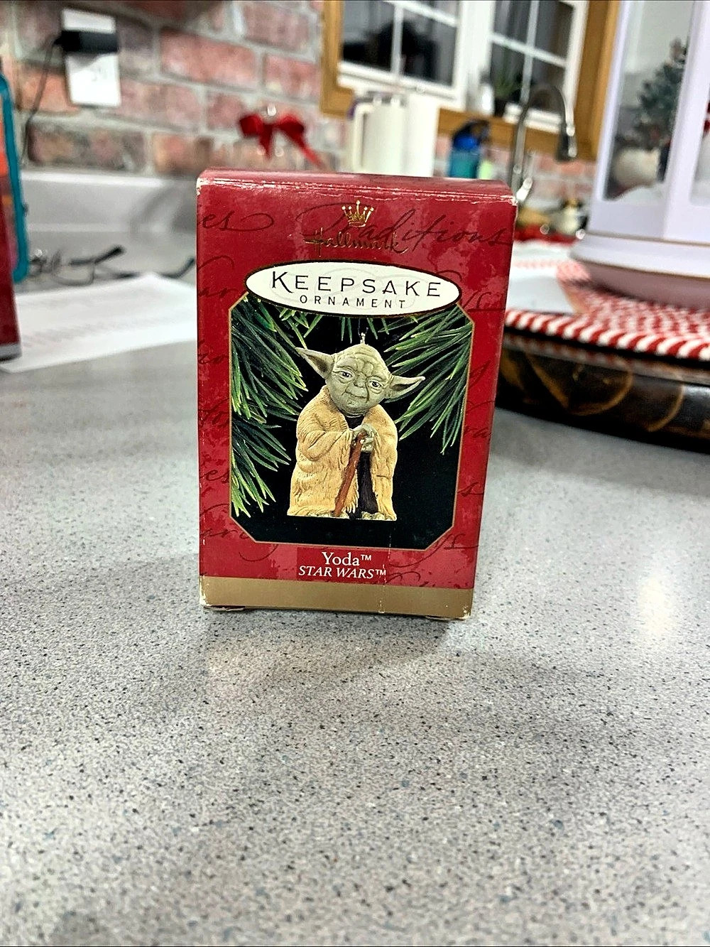 Hallmark 1997 Star Wars Yoda Hallmark Keepsake Ornament Keepsake Ornament Boxed